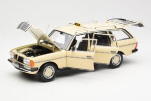 Mercedes 230T W123 T-Model Taxi Norev 1:18 183731 Metal - imagen 2 de 8