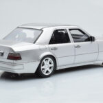 Mercedes E500 W124 Plata Otto 1:18 - image 2 of 6