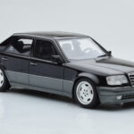 Mercedes E60 AMG W124 Negro Otto 1:18 - image 4 of 6