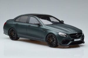Mercedes E63 AMG Brabus 800 W213 Verde GT Spirit 1:18 GT208 Resina - imagen 4 de 6