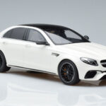 Mercedes AMG E63 S W213 Blanco GT Spirit 1:18 - image 4 of 6