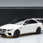 Mercedes AMG E63 S W213 Blanco GT Spirit 1:18 - image 6 of 6