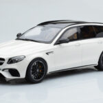 Mercedes AMG E63 S S213 T-Model Blanco GT Spirit 1:18