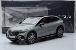 Mercedes EQE SUV X294 AMG Line Alpine Gris NZG 1:18 B66960837 Metal - imagen 8 de 8