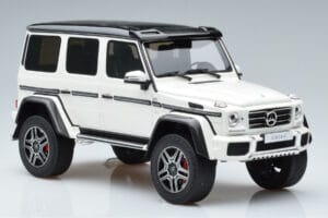 Mercedes G500 4x4 W463 GT Spirit 1:18 GT142 Resina - imagen 4 de 6