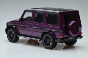 Mercedes G63 AMG W463 Crazy Color Galactic Beam Dealer Edition GT Spirit 1:18 B66961014 Resina - imagen 5 de 6