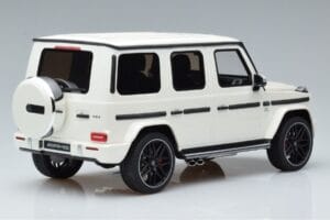 Mercedes AMG G63 W463 Blanco GT Spirit 1:18 KJ038 Metal - imagen 2 de 6