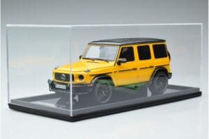 Mercedes AMG G63 W463 Amarillo MotorHelix 1:18 MH018-Y Resina - imagen 6 de 7