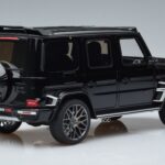 Mercedes G63 Brabus 700 Widestar W463 Negro Perla GT Spirit 1:18 KJ040 Resina - image 2 of 6
