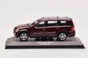 Mercedes GL X164 Cornalina Rojo Minichamps 1:43