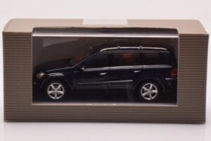 Mercedes GL X164 Tanzanite Azul Minichamps 1:43 B66962228 Metal - imagen 4 de 4