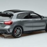 Mercedes AMG GLA 45 X156 Edición Concesionario GT Spirit 1:18 B66960467 Resina - image 2 of 6