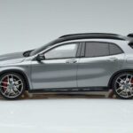Mercedes AMG GLA 45 X156 Edición Concesionario GT Spirit 1:18 B66960467 Resina - image 3 of 6