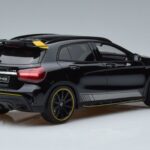 Mercedes AMG GLA45 X156 Amarillo Night Edition GT Spirit 1:18 B66960469 Resina - image 2 of 6