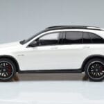 Mercedes GLC 63 AMG X253 Blanco GT Spirit 1:18 B66965713 Resina - image 3 of 6
