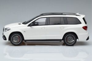 Mercedes AMG GLS63 X166 Blanco GT Spirit 1:18 B66965709 Resina - imagen 3 de 6