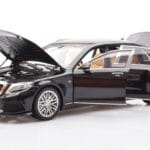 Mercedes Maybach S-Class W222 Brabus 900 Obsidian Negro Almost Real 1:18 - image 2 of 8