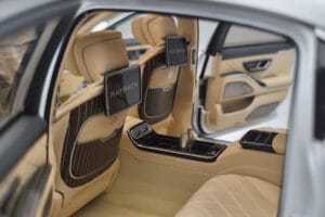 Mercedes Maybach S600 W222 V12 Biturbo Diamond Blanco Almost Real 1:18 820116 Metal - imagen 9 de 11