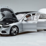 Mercedes Maybach S600 W222 V12 Biturbo Hightech Plata Almost Real 1:18 - image 2 of 12