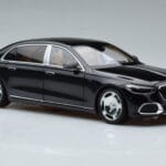 Mercedes Maybach S600 W222 V12 Biturbo Obsidian Negro Almost Real 1:18 - image 6 of 11