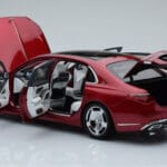 Mercedes Maybach S600 W222 V12 Biturbo Patagonia Rojo Almost Real 1:18 - image 5 of 10