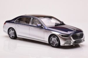 Mercedes Maybach S680 W223 Nautical Azul Cirrus Plateado Almost Real 1:18 820125 Metal - imagen 6 de 8
