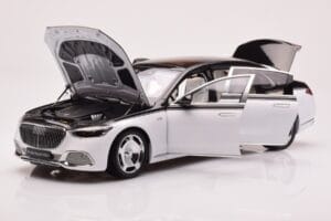 Mercedes Maybach S680 W223 Obsidian Negro Diamond Blanco Almost Real 1:18 820121 Metal - imagen 2 de 7