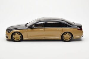 Mercedes Maybach S680 W223 Obsidian Negro Sand Almost Real 1:18 820124 Metal - imagen 4 de 7