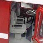 Mercedes O317 Porsche Transporter Rojo CMR 1:18 - image 11 of 12