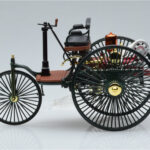 Mercedes Patent Motorwagen Verde Norev 1:18 - image 3 of 6