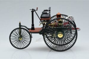 Mercedes Patent Motorwagen Verde Norev 1:18 183701 Metal - imagen 3 de 6