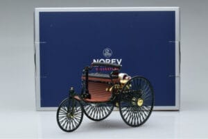 Mercedes Patent Motorwagen Verde Norev 1:18 183701 Metal - imagen 6 de 6
