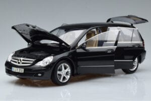 Mercedes R-Class W251 Obsidian Negro Minichamps 1:18 B66962325 Metal - imagen 2 de 7