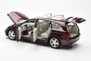 Mercedes R-Class W251 Rojo Metálico Minichamps 1:18 150034602 Metal - imagen 5 de 8