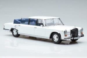 Mercedes 600 Pullman W100 Landaulet Blanco KK-Scale 1:18 KKDC181184 Metal - imagen 4 de 6
