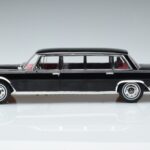 Mercedes 600 LWB Pullman W100 Negro MCG 1:18 MCG18187 Metal - image 3 of 6