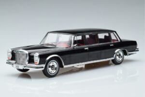 Mercedes 600 LWB Pullman W100 Negro MCG 1:18 MCG18187 Metal
