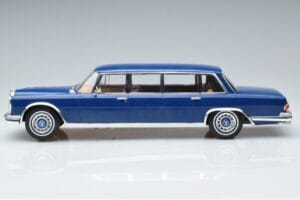 Mercedes S-Class 600 W100 LWB Pullman Azul Oscuro MCG 1:18 MCG18189 Metal - imagen 3 de 6