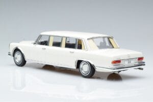 Mercedes S-Class 600 W100 LWB Pullman Blanco MCG 1:18 MCG18188 Metal - imagen 5 de 6