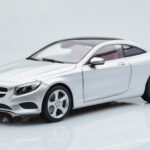 Mercedes S-Class W222 Iridium Plata Norev 1:18