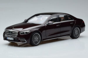 Mercedes S-Class W223 AMG Line Rojo Norev 1:18