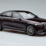 Mercedes S-Class W223 AMG Line Rojo Norev 1:18 - image 6 of 8