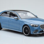 Mercedes S-Class W223 Vintage Azul Norev 1:18 - image 5 of 7