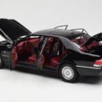 Mercedes S600 W140 Negro Norev 1:18 183722 - image 5 of 8