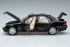 Mercedes S-Class W220 S600 Edición Limitada Norev 1:18 183811 Metal - imagen 4 de 8