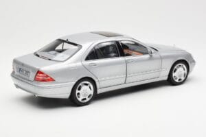 Mercedes S600 W220 Plata Metálico Norev 1:18 183810 Metal - imagen 3 de 8