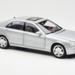 Mercedes S600 W220 Plata Metálico Norev 1:18 - image 6 of 8