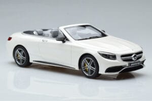 Mercedes AMG S63 A217 Descapotable Diamond Blanco GT Spirit 1:18 B66965712 Resina - imagen 4 de 6