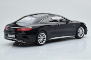 Mercedes AMG S63 C217 Coupe Negro GT Spirit 1:18 ZM041 Resina - imagen 2 de 6