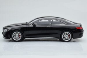 Mercedes AMG S63 C217 Coupe Negro GT Spirit 1:18 ZM041 Resina - imagen 3 de 6